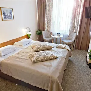 Mini-Hotel Kyivskyі Hotel